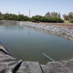 reservorios y lagunas de agua